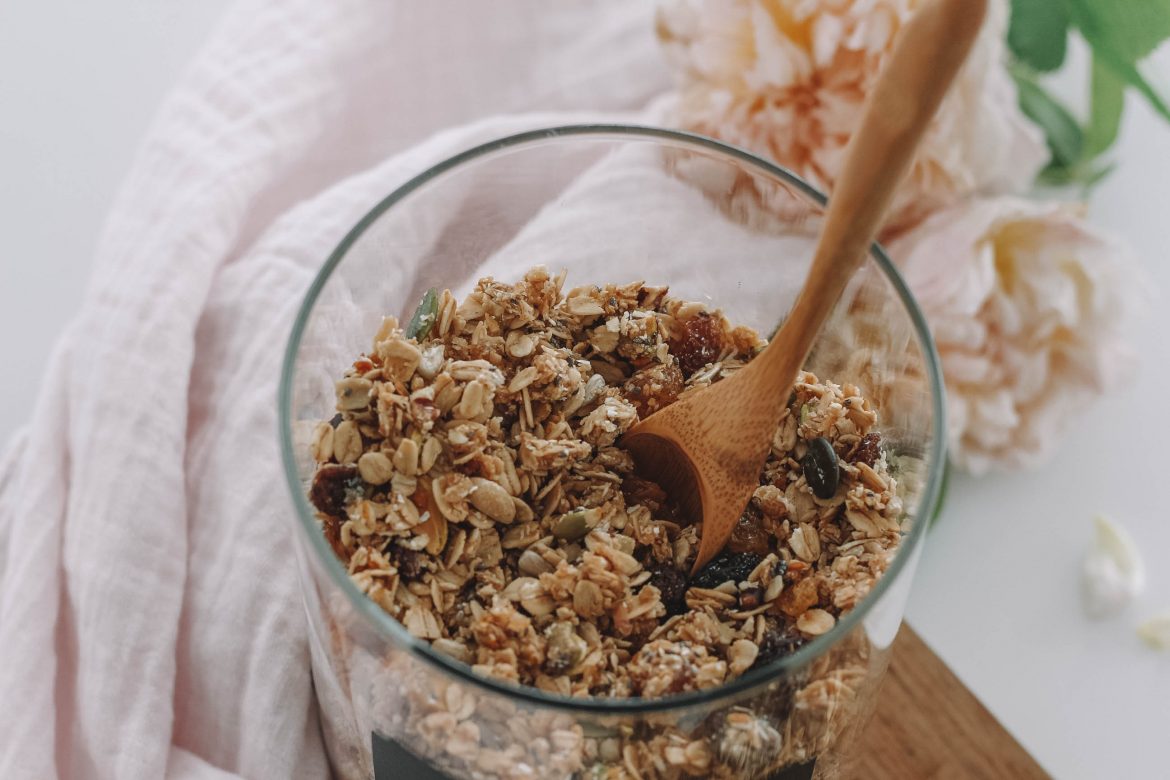 GRANOLA CON POLEN Y MIEL